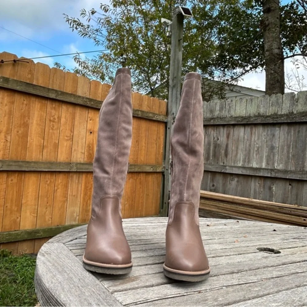 NWOT Charles David Taupe Over the‎ Knee Boots size 7 yarn boot